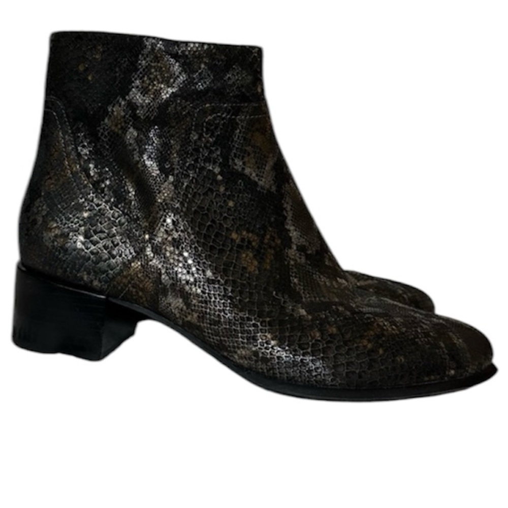 Vionic Kamryn Boa Leather Ankle Boot Size 7.5